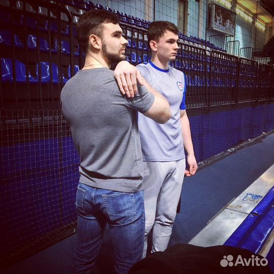 Фитнес-тренер