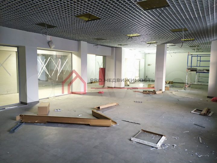 Сдам торговое помещение, 127 м²