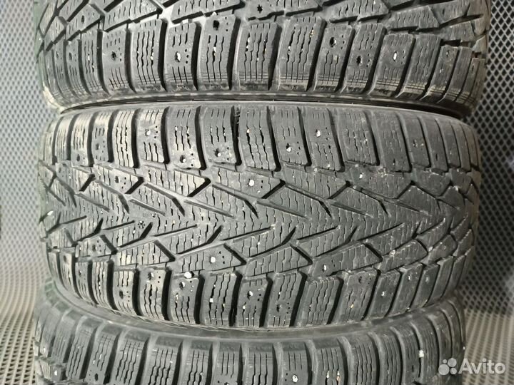 Nokian Tyres Hakkapeliitta 7 205/55 R16