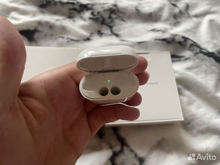 Кейс airpods 1
