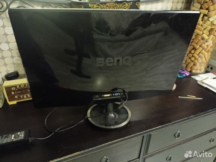 Монитор BenQ V2320H
