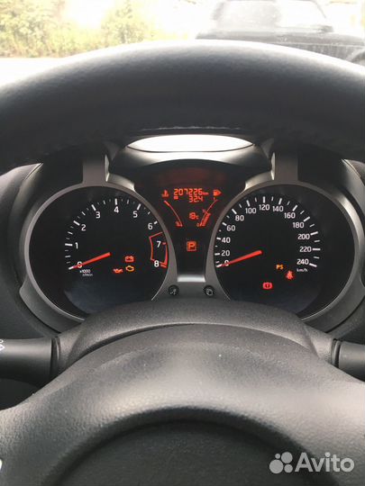 Nissan Juke 1.6 CVT, 2013, 207 226 км