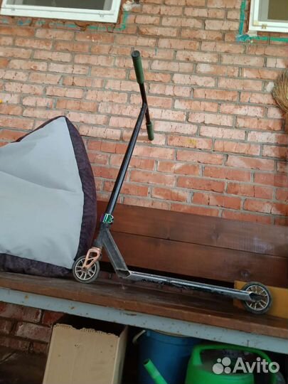 Трюковой самокат