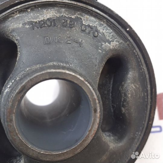 Опора АКПП 0K20139070 KIA sephia