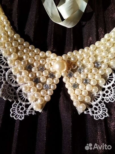 Воротник нарядный, расшитый бусинками