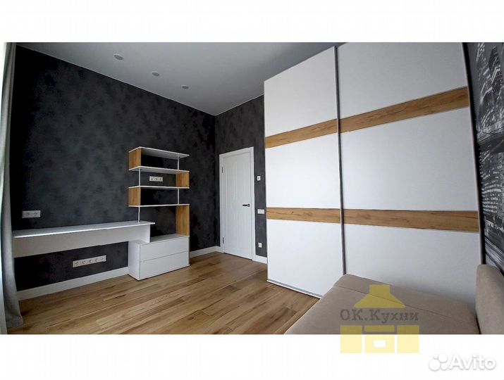 Стенка в гостиную