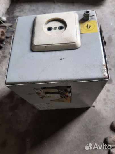 Понижающий трансформатор 220/36В