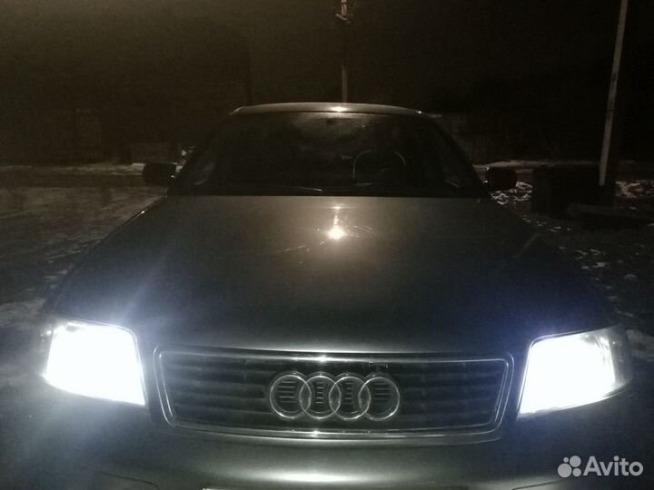 Audi A6 2.4 МТ, 1997, битый, 360 000 км