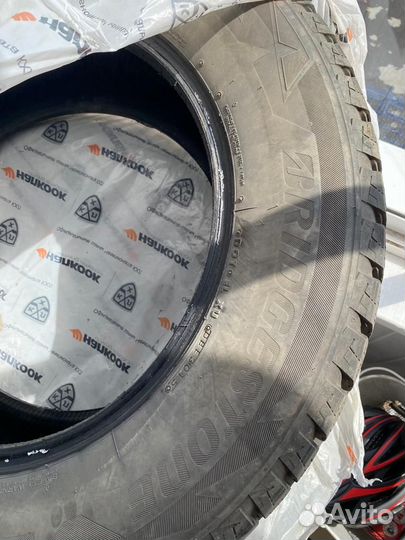 Bridgestone Blizzak DM-V2 285/60 R18