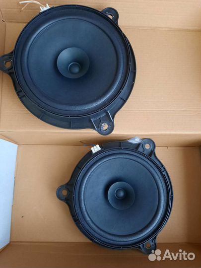 Штатные динамики LADA vesta,lada xray