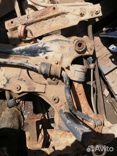 Подрамник на Форд фокус 2