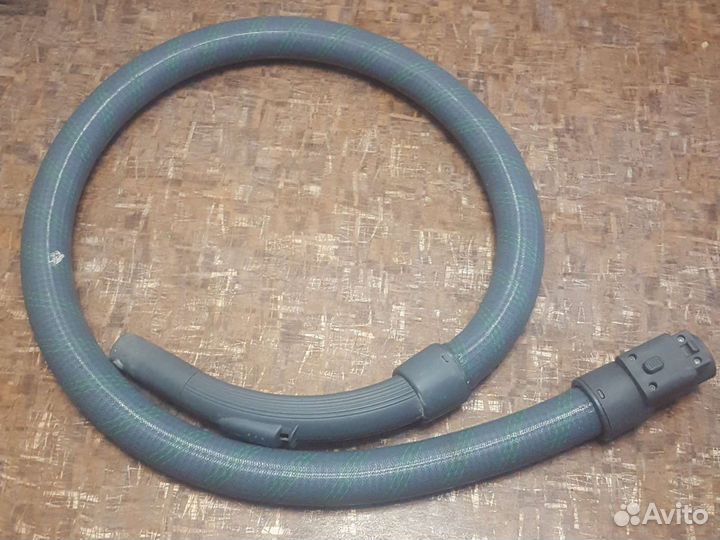Шланг от пылесоса