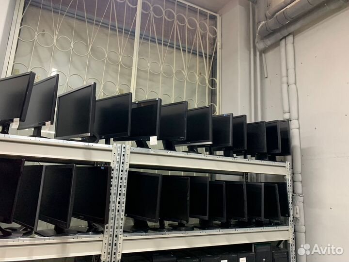 Мониторы в наличии