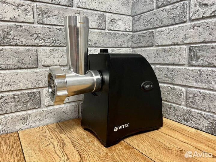 Мясорубка vitek VT-3635