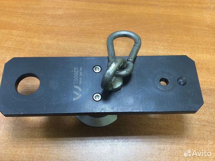 T50057 Крепление для демонтажа валов