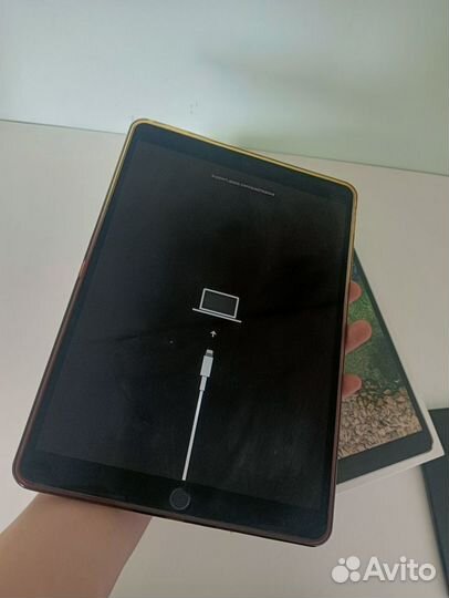 iPad pro 10.5 2018г