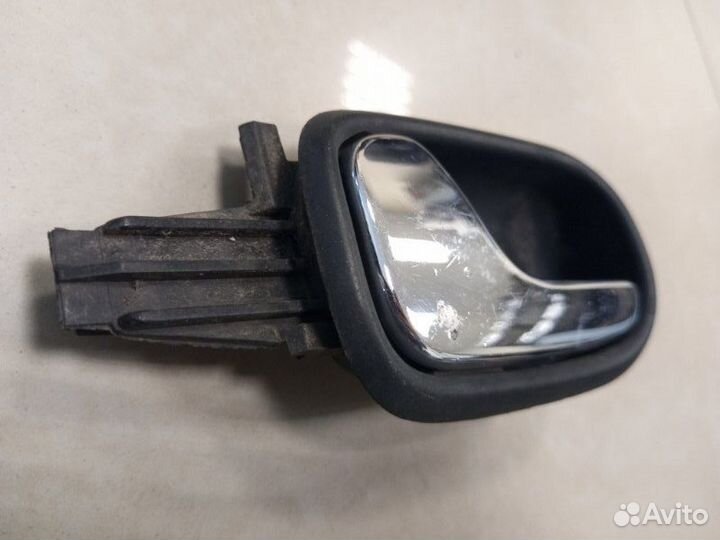 Ручка двери внутренняя задняя левая Audi A4 B5 ADR