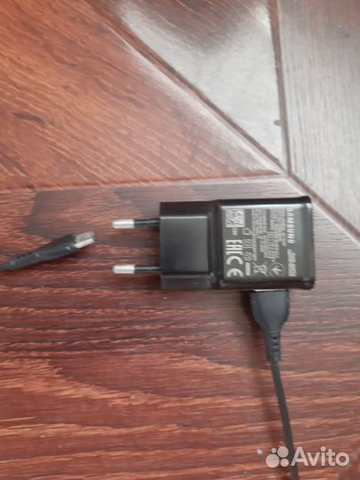 Зарядное устройство для планшета/смартфона