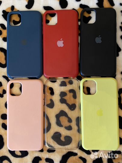Чехол на iPhone 11