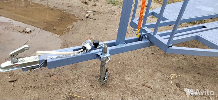 Прицеп под аэролодку до 5 м