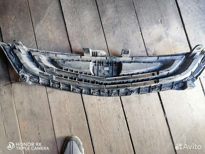 Решетка радиатора geely GS