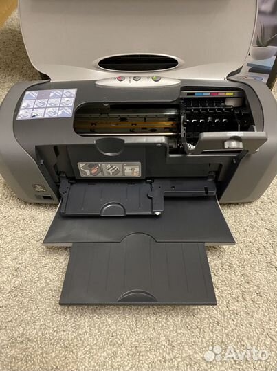 Принтер Epson Stylus Photo R220