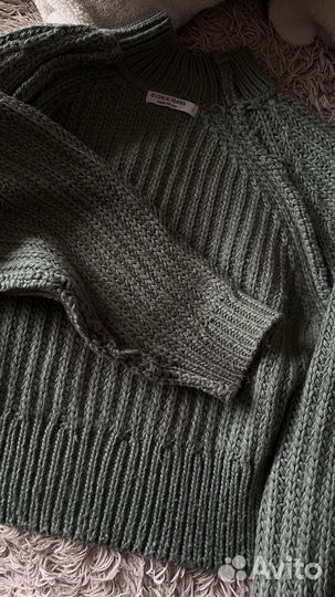 Свитер зеленый женский