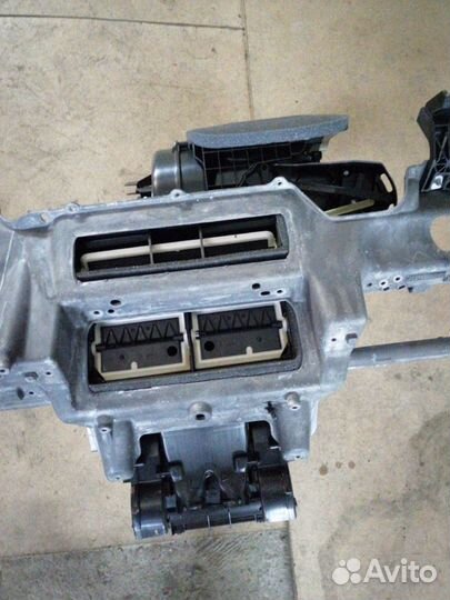 Корпус печки в сборе Land Rover Range Rover Evoque