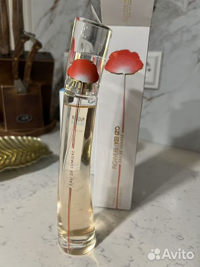 Flower by kenzo eau de lumiere