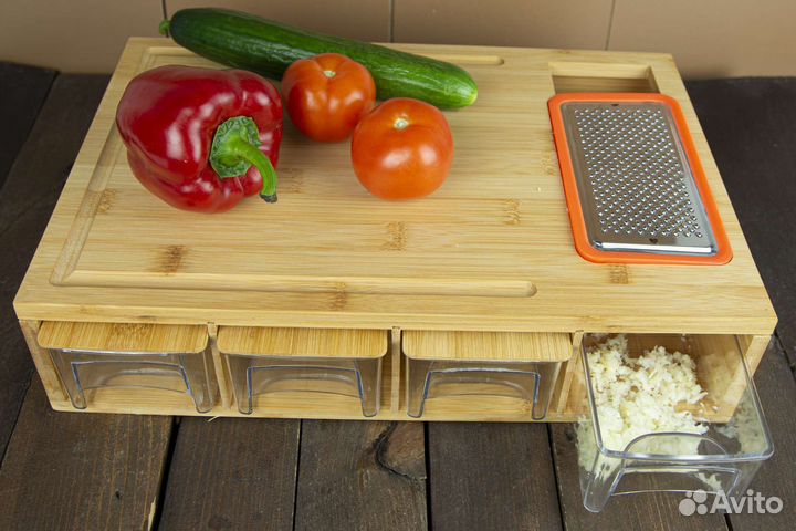 Разделочная доска с контейнерами и терками, дерево