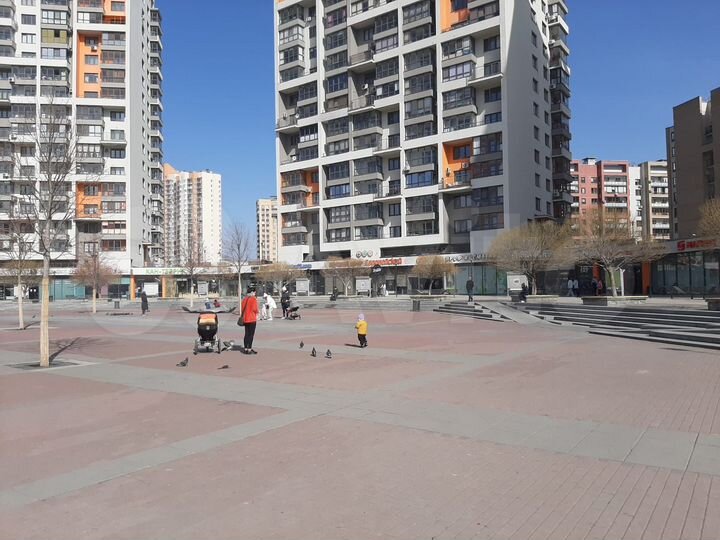 Торговая площадь, 67 м²