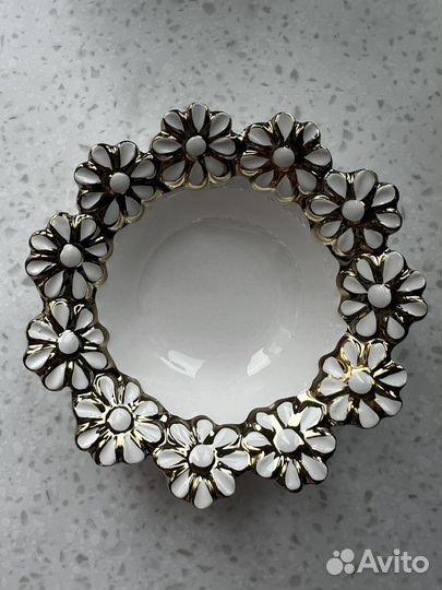 Сервиз чайный, вазочки маленькие