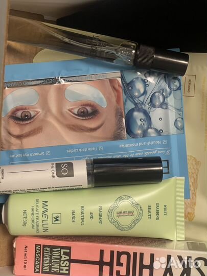 Набор косметики на 8 марта