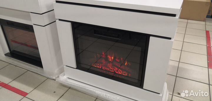 Электрокамины белые