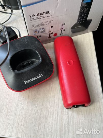 Panasonic телефон KX-TG1611RU