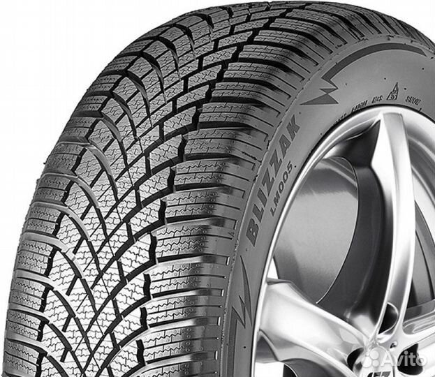 Bridgestone Blizzak LM-005 215/55 R17 98V