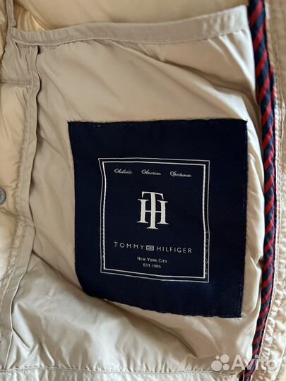 Tommy hilfiger куртка