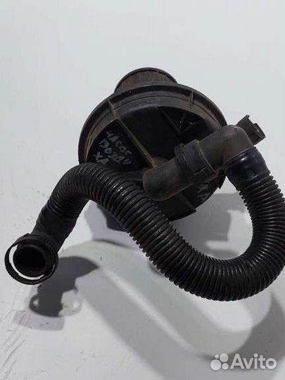 Насос вторичного воздуха Volkswagen Jetta 5