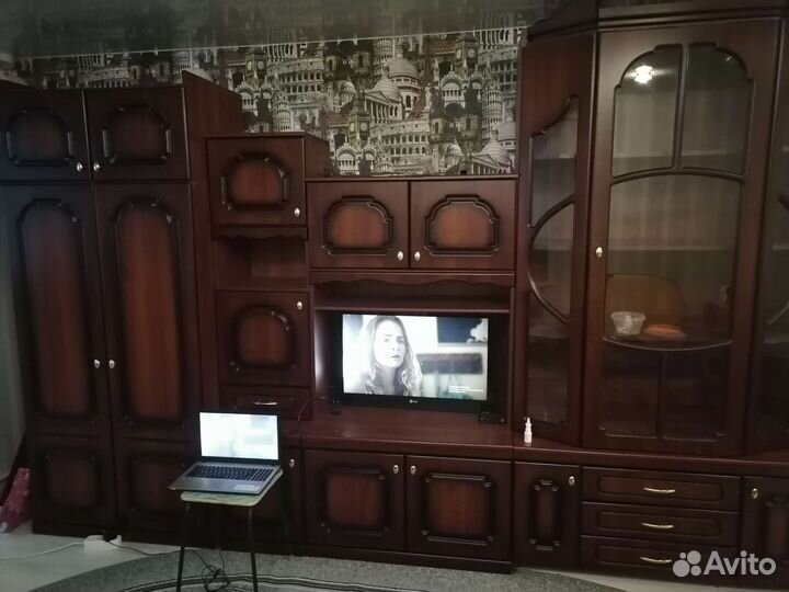 Мебель бу стенка горка