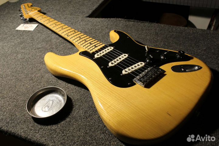 Yamaha Stratocaster SR-500, Япония, электрогитара