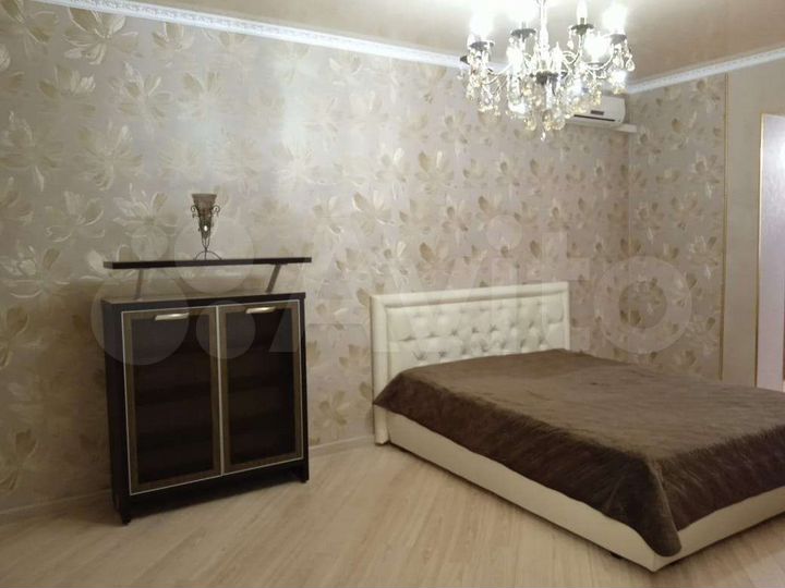 1-к. квартира, 52 м², 9/9 эт.