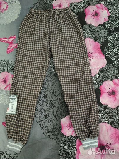 Спортивный костюм женский новый 52 размер