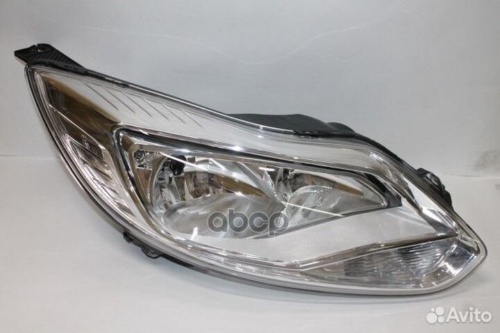 Фара Ford Focus II прав. с 2008 г. /под корр
