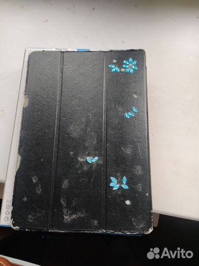 Планшет Lenovo Tab 4 TB-X304L 16Gb 4G