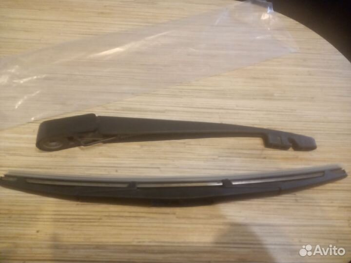 Поводок стеклоочистителя Грейт Волл Ховер