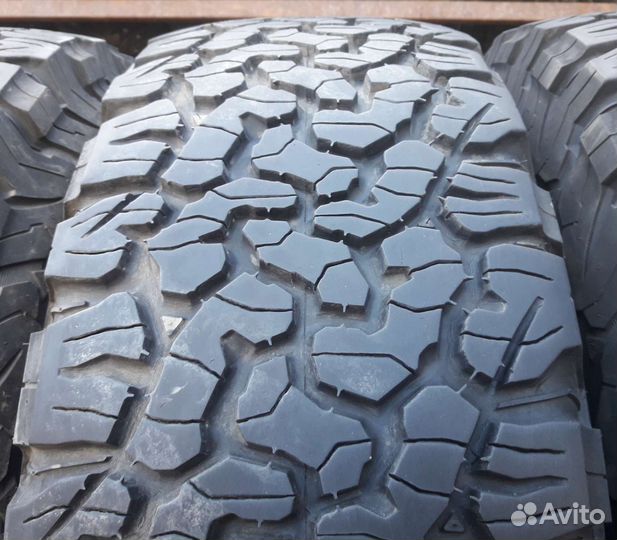 Bfgoodrich All-Terrain T/A KO2 265/70 R17 121S