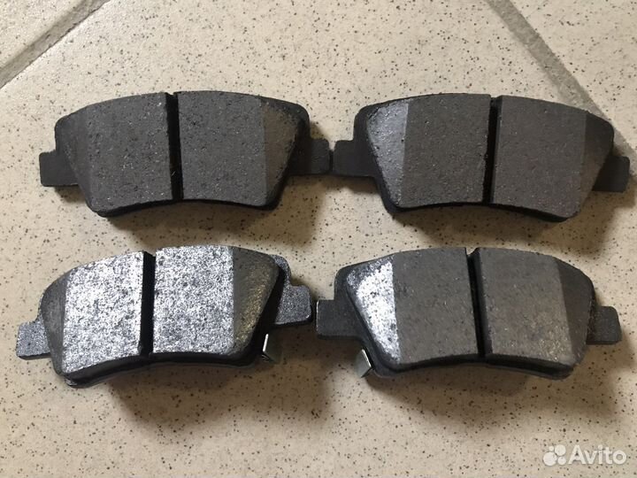 Коодки тормозные задние solaris rio valeo