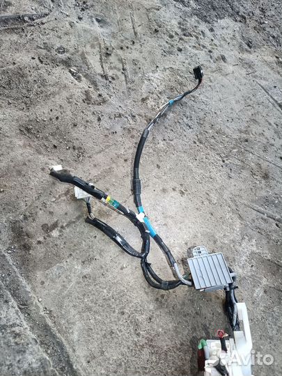 Проводка консоли между сиденьями Cruiser 200