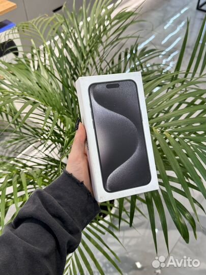 iPhone 15 Pro Max, 512 ГБ