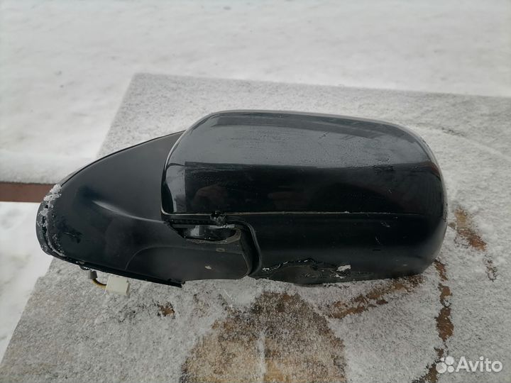 Зеркало левое Сузуки гранд Витара.3 дверка